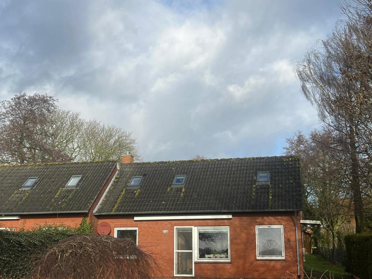 Kleine Scholle Vila Neuharlingersiel Exterior foto